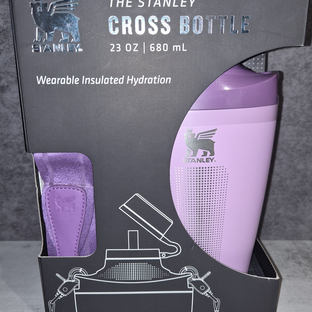 Stanley Purple Cross Bottle 23 oz